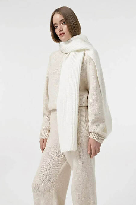 Women's woolen knitted scarf in white color - #4038870