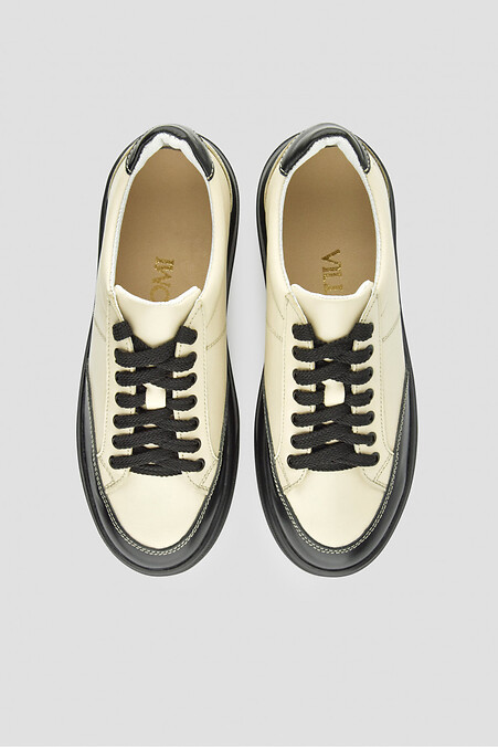 Peach leather sneakers with black inserts. sneakers. Color: beige. #4205891