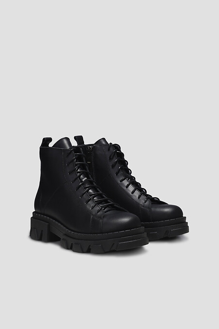 Demi-season women's boots. Boots. Color: black. #4205959
