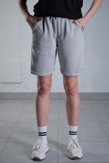 Beast Reflective shorts. Shorts and breeches. Color: gray. #8048974