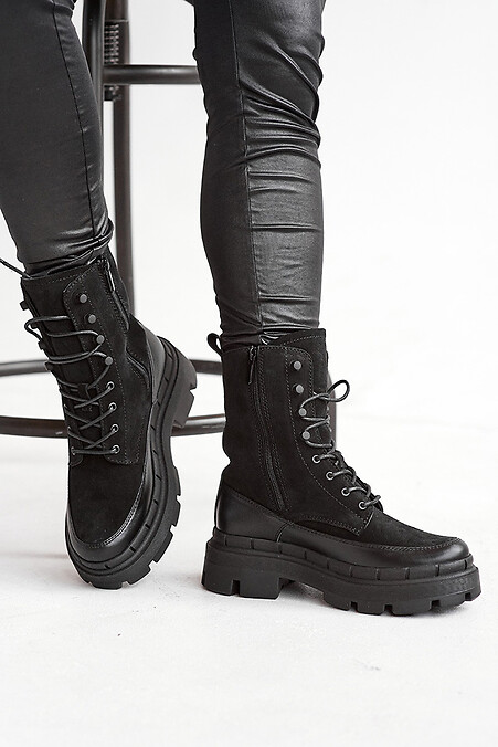 Women's boots. Boots. Color: black. #8018977