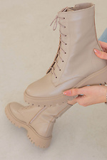 High demi-season beige boots made of genuine leather  4206000 photo №4