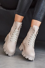 High winter ankle boots on a massive platform  8019006 photo №6