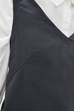 Szara sukienka biurowa NOON z głębokim rozcięciem i plisą z tyłu Garne 3037007 zdjęcie №4