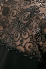 Чорна класична блуза 1004 з мереживом на спинці Garne 3037011 фото №4
