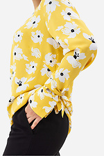 Bluzka damska BERYL z żółtego miękkiego materiału w kwiaty Garne 3042011 zdjęcie №10