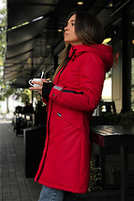 Winter verlängerte Parkajacke rot mit Leggings und Kapuze AllReal 8042019 Foto №2