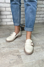 Women's spring loafers with a buckle made of natural milky leather Garne 3200027 photo №4