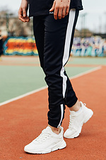 Зауженные спортивные штаны черные с белыми лампасами TUR WEAR 8037031 фото №1