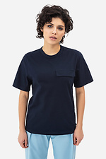 Жіноча футболка темно-синього кольору з декоративною кишенею Garne 3042032 фото №1