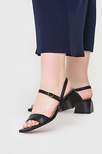 Женские кожаные босоножки с квадратным открытым носком и широкими каблуками Garne 3200032 фото №4