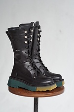 Демисезонные высокие ботинки на платформе из натуральной кожи черного цвета  8019035 фото №10