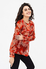 Женская блузка с рюшей красного цвета в узор Garne 3042036 фото №8