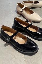 Шкіряні лакові туфлі чорного кольору з пряжкою Garne 3200041 фото №8
