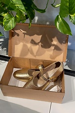 Шкіряні туфлі - балетки золотого кольору з пряжкою Garne 3200044 фото №4