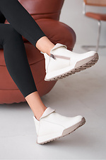 Women's leather short boots in milk color  4207047 photo №5