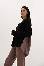 Schwarzer Jersey-Pullover mit langem Chiffon-Rücken Garne 3039053 Foto №2