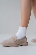 Stilvolle beige Wildlederschuhe mit Schnalle 4206060 Foto №5
