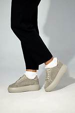 Women's light-colored winter sneakers made of genuine suede  4207060 photo №3