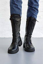 Черные массивные ботинки зимние в армейском стиле на платформе  8019073 фото №1