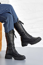 Czarne masywne zimowe buty w wojskowym stylu na platformie  8019073 zdjęcie №5