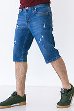 Light blue distressed denim shorts below the knee  4009079 photo №2