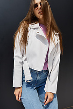 Коротка куртка косуха з поясом зі шкірозамінника молочного кольору Lunaly 8037097 фото №3