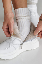 Damskie zimowe skórzane sneakersy w kolorze białym  2505101 zdjęcie №14