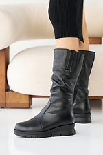 Женские зимние кожаные черевики черного цвета  2505111 фото №2