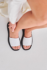 Damen-Leder-Flip-Flops in Weiß 4206111 Foto №3