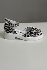 Geschlossene Sandalen aus Wildleder mit Leopardenmuster 4206114 Foto №2