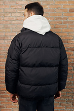 Короткая зимняя куртка пуховик черного цвета с капюшоном ТУР 8037114 фото №7