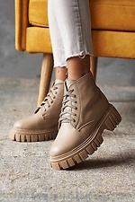 Beige massive boots for the winter made of genuine leather  8019119 photo №7