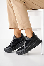 Женские кожаные весенне - осенние кроссовки черного цвета  2505123 фото №2