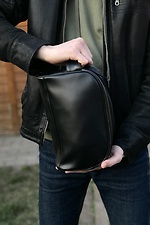 Чорна сумочка прямокутна з глянсового шкірозамінника Mamakazala 8038124 фото №1