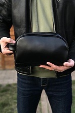 Чорна сумочка прямокутна з глянсового шкірозамінника Mamakazala 8038124 фото №3
