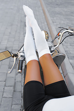 Hohe Kniestrümpfe aus weißer Baumwolle M-SOCKS 2040129 Foto №1