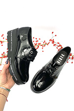 Черные женские туфли оксфорды из лаковой кожи на платформе 8018131 фото №11