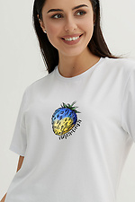 Weißes Damen-Baumwoll-T-Shirt mit patriotischem Aufdruck Garne 9000134 Foto №1