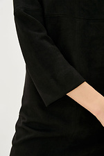Черное трикотажное платье миди прямого кроя с круглым вырезом горловины Garne 3039138 фото №4