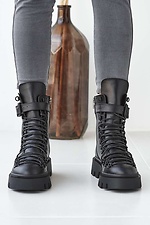 High winter ankle boots on a massive platform  8019138 photo №7