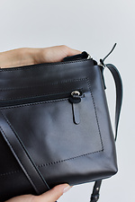 Жіноча шкіряна сумка крос-боді чорного кольору Garne 3300144 фото №4