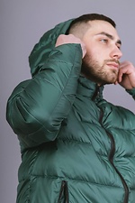 Демісезонна стьобана куртка для чоловіків у зеленому кольорі VDLK 8031145 фото №7