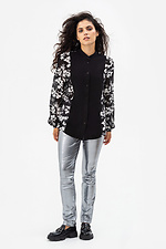 VICKY Chiffonbluse mit schwarzem Blumendruck Garne 3041148 Foto №7
