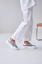 Light leopard sneakers on a white sole made of genuine leather  4206155 photo №1
