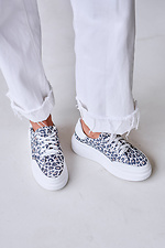 Light leopard sneakers on a white sole made of genuine leather  4206155 photo №3