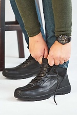 Мужские зимние кроссовки из натуральной кожи черного цвета 8019168 фото №1
