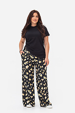 EVA-Hose Schwarz + Blumen Garne 3044169 Foto №1