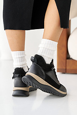 Damen - Winter - Ledersneaker in Schwarz und Beige 2505172 Foto №9