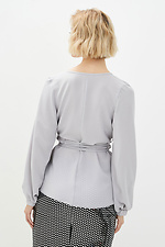 Серая блуза 1002 на запАх под пояс с длинными рукавами-фонариками Garne 3038177 фото №3